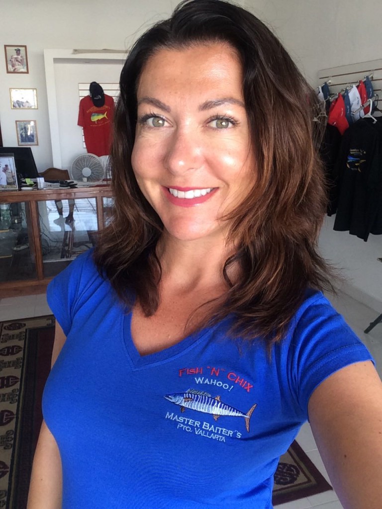 Marina Vallarta Store Mgr Ange is Modeling our new ladies shirt .. Fish ¨N¨ Chix which comes in three colors to choose from. Only in PV for the moment... stay tuned!