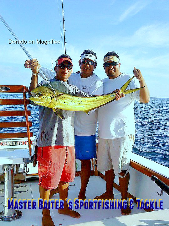 Dorado finally move into Corbeteña, Late but Welcome! Magnifico with Carlos First Mate, Capt Cesar and Chico Second Mate..... 